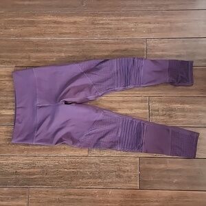 Zyia Leggings